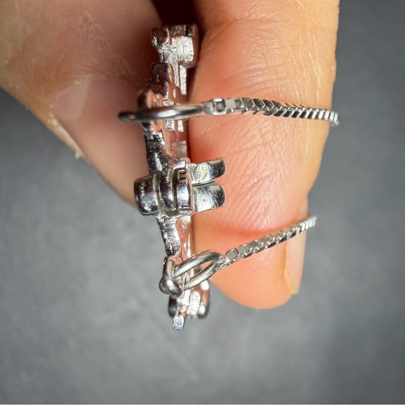 Silver Jerusalem Cross that opens to necklace - Picture 14 of 15